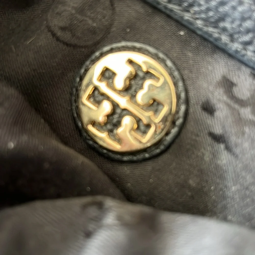 Tory Burch Britton Black Leather Crossbody Bag - Picture 7 of 7